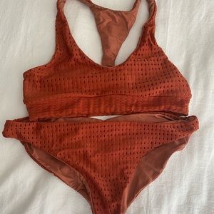 acacia mesh set in mai tai!